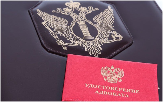 СТАТУС АДВОКАТА В РОССИЙСКОМ ЗАКОНОДАТЕЛЬСТВЕ: ПОЧЕМУ РЕШЕНИЕ ПРАВОВОГО ВОПРОСА НАДЕЖНЕЕ ДОВЕРИТЬ АДВОКАТУ?